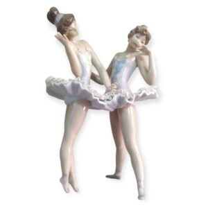 LLADRO 5497 “DRESS REHEARSAL”