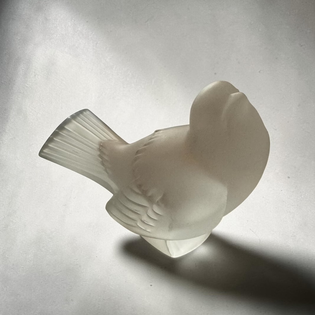LALIQUE - SATIN CRYSTAL SPARROW “TILTED HEAD”